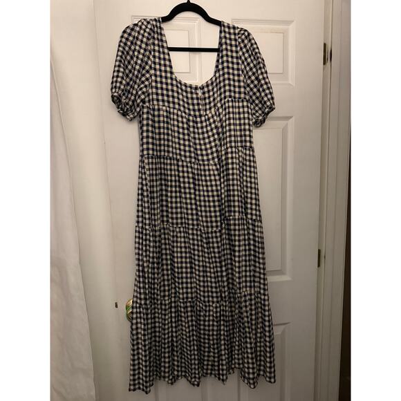 Cute plaid Dress By Shop Neighbor Size Medium - Picture 2 of 6
